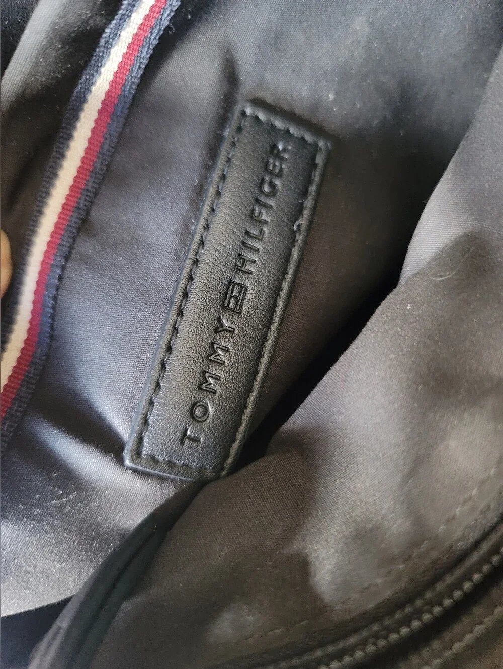 TOMMY HILFIGER Crossbody